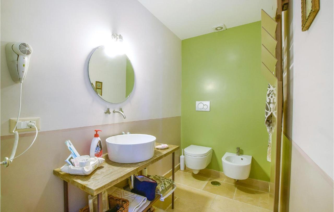 Cozy Apartment In Маса Лубрензе Екстериор снимка